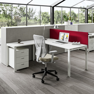 VISTA Scrivania con piano in legno e coppia gambe a ponte P100